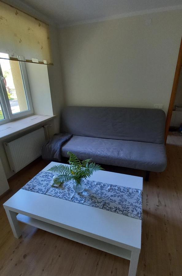 Appartement Ozolu Gatve 2- No Cesim 7 Km à Jānamuiža Extérieur photo